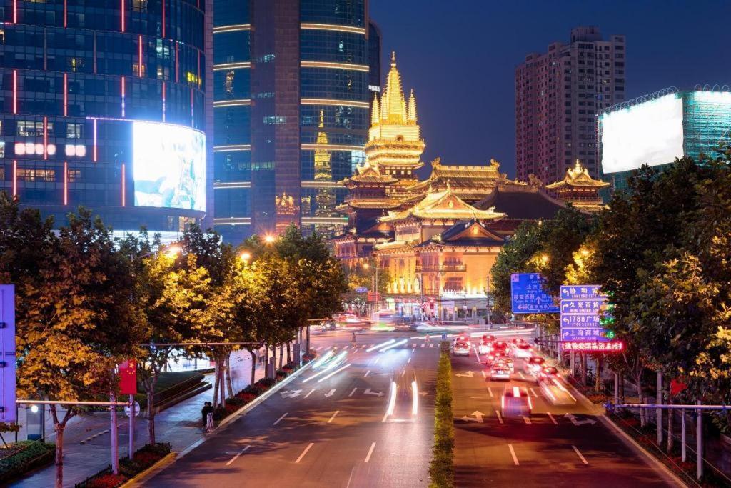 Home Inns Plus Shanghai Xujiahui Branch Luaran gambar