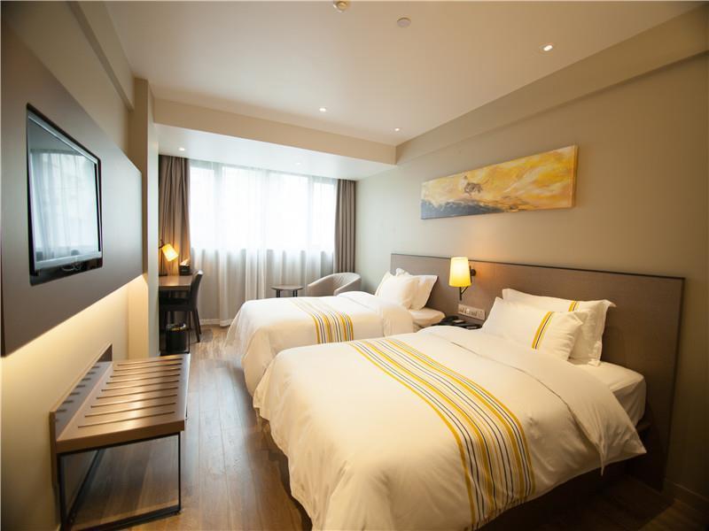 Home Inns Plus Shanghai Xujiahui Branch Luaran gambar